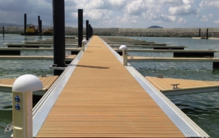 20 – Lucciola su pontili alluminio